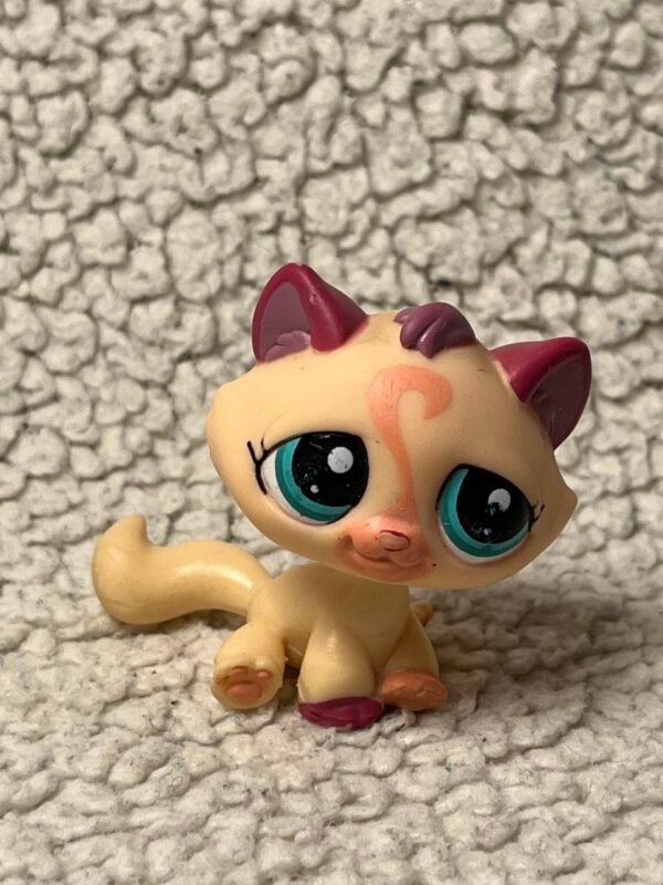LPS #1919 - Cat