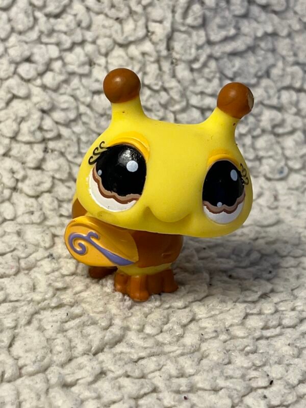 LPS #1135 - Bee