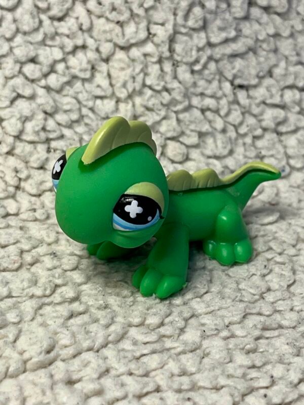 LPS #651 - Iguana